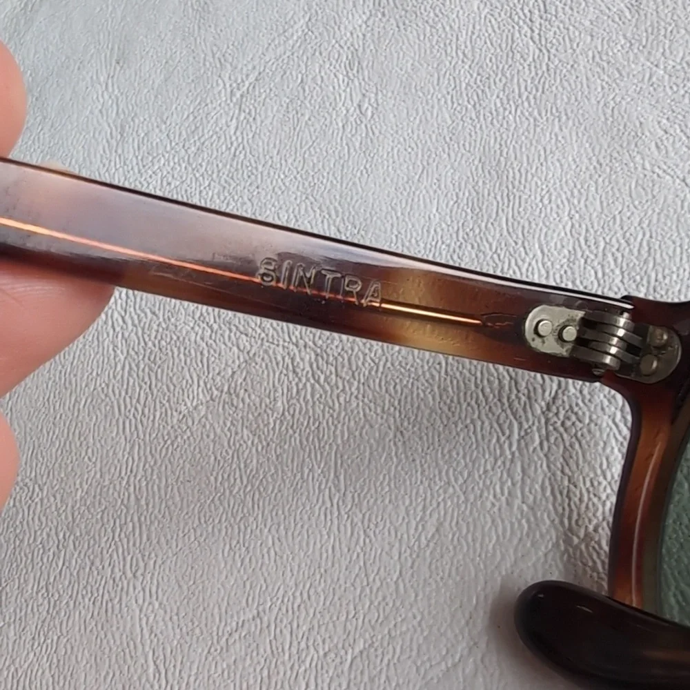Bausch & Lomb Vintage Rare Sintra Large Round Sunglasses Tortes Shell Colorway